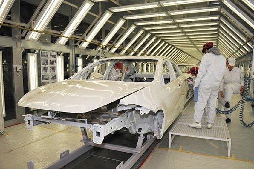 用于汽車涂裝車間的U形擺桿輸送機(jī)